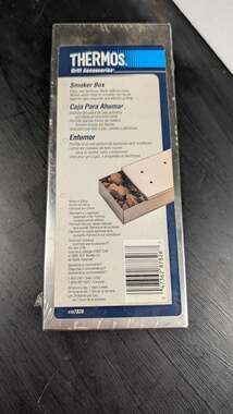 Thermos Grill Accessories Smoker Box